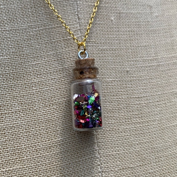 NWT Glass Bottle with Shard Confetti Necklace with Sterling Silver Plated Chain - Picture 5 of 16